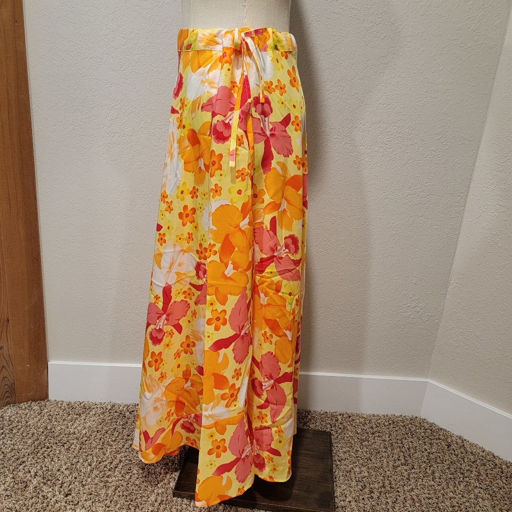 MODA International  - 100% Silk Faux Wrap Skirt, w/TAGS, Adjustable Tie - SZ 6 - Picture 2 of 3